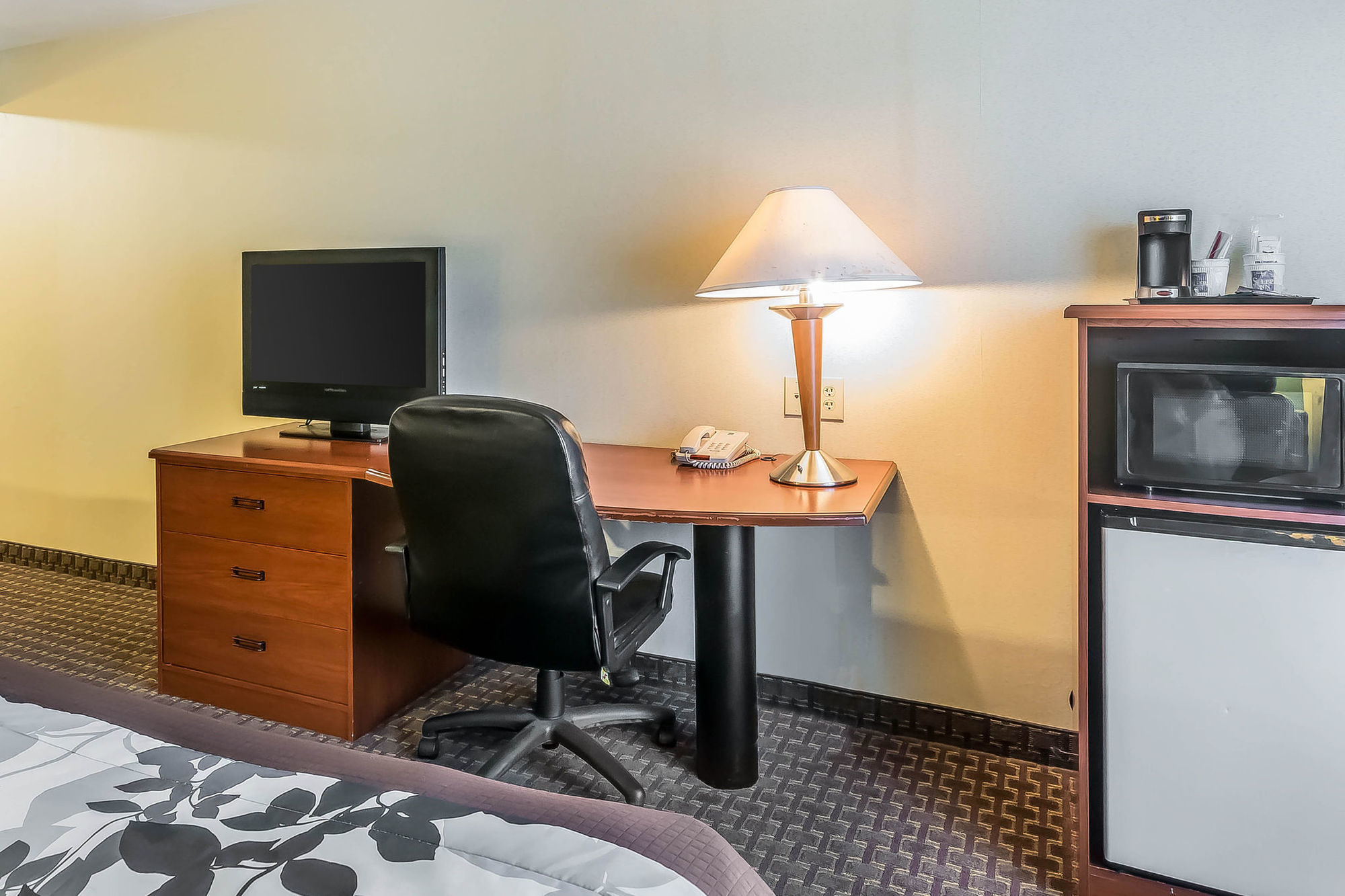 Spark By Hilton Shepherdsville Louisville South Habitación foto